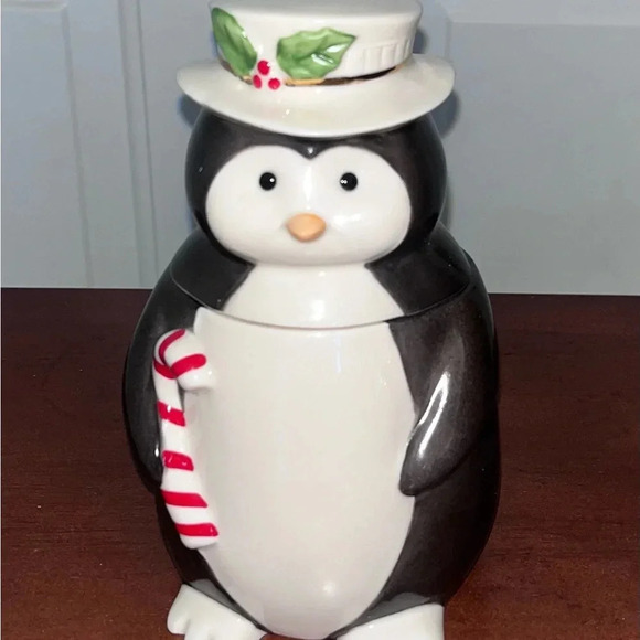 NWOT-Lenox Christmas penquin - Picture 1 of 3
